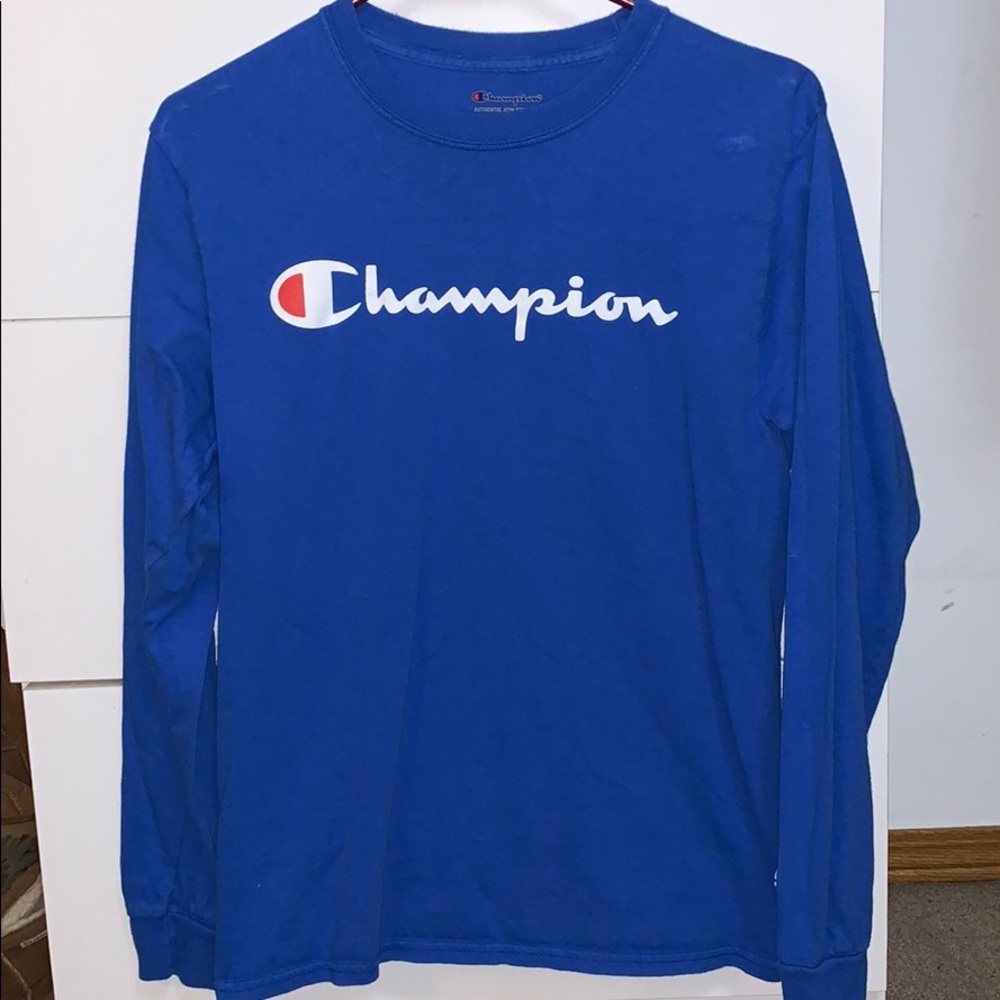 Blue long sleeve champion shirt